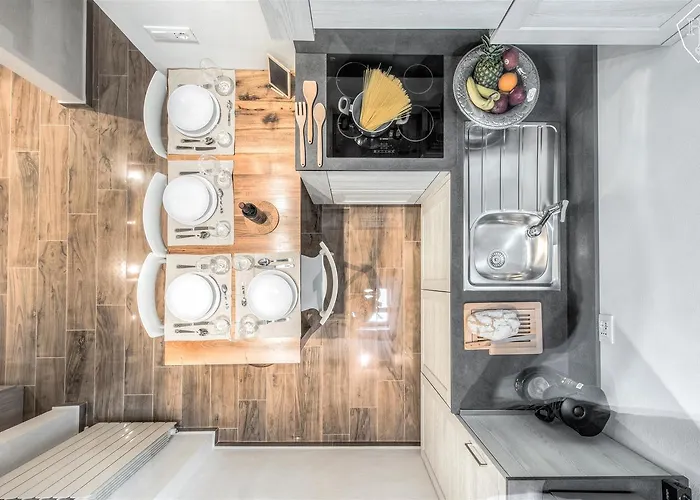 Signoria Elegant Apartment By Mmega